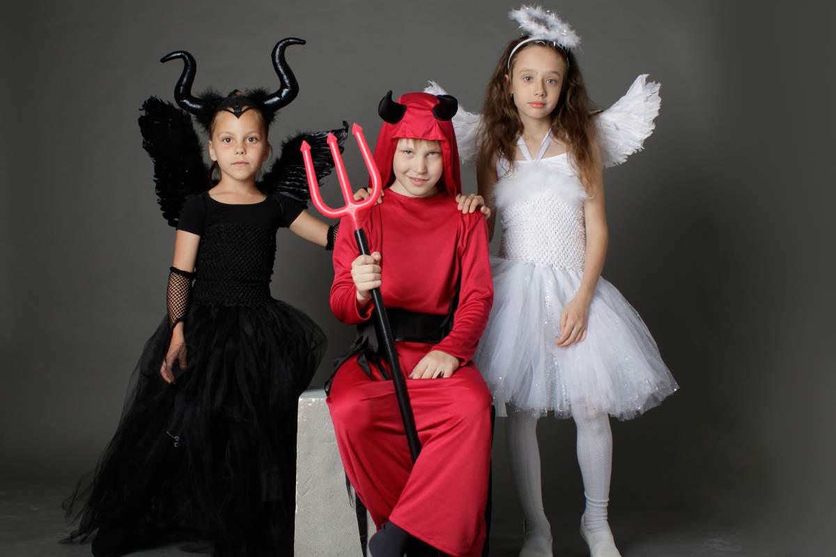 9 Funny Halloween Costume Ideas 2025: Get Creative and Stand Out