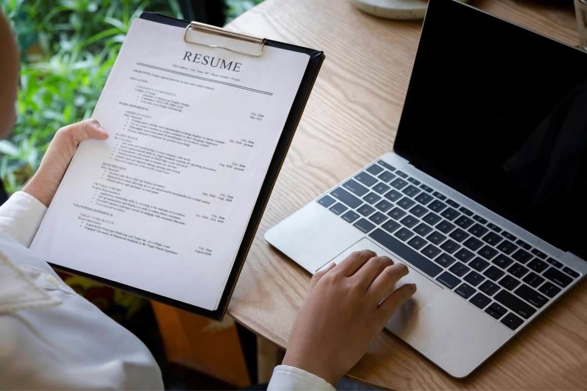 Land your Dream Job: How to craft a Developer resume for fresher