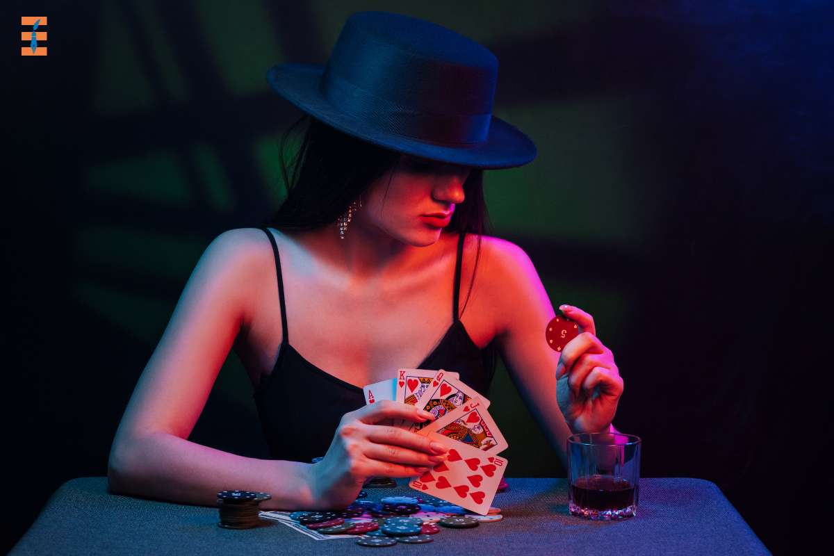 10 Effective Tricks For Mastering The Online Bluff Card Game | Future Education Magazine