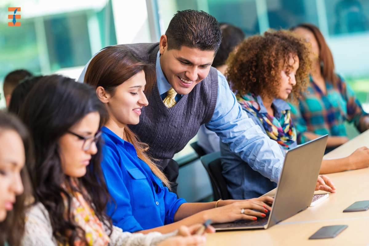 6 Effective Steps To Become A Tenured Professor in 2023 | Future Education Magazine