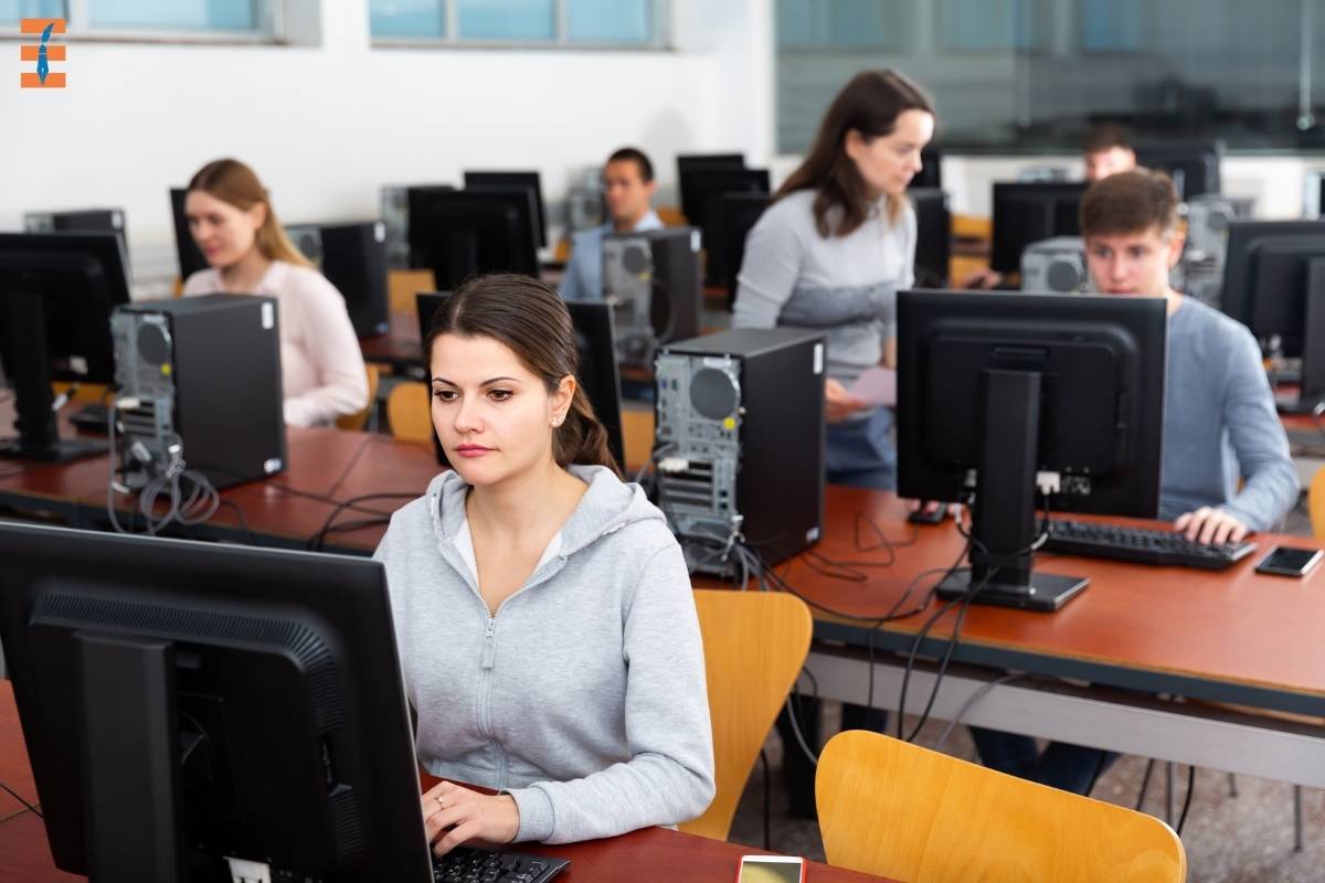 The Comprehensive Guide to Certified Financial Planner | Future Education Magazine